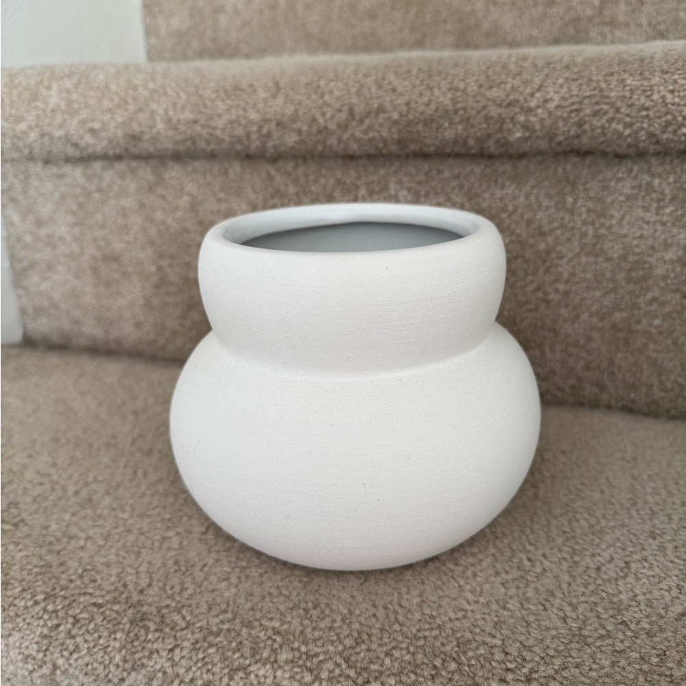 Target Project 62 white vase, like new